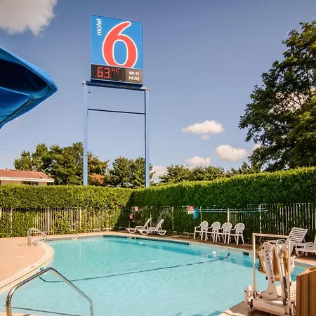Motel 6-Leominster, Ma